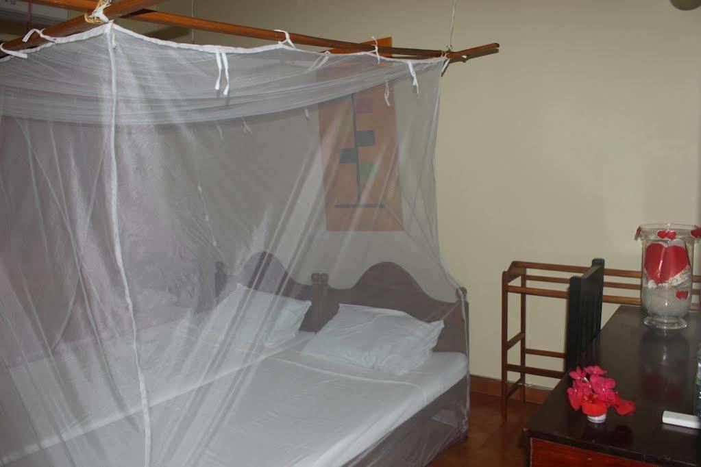 Secret Escape Nilaveli Ayurveda Hotel & Spa Esterno foto